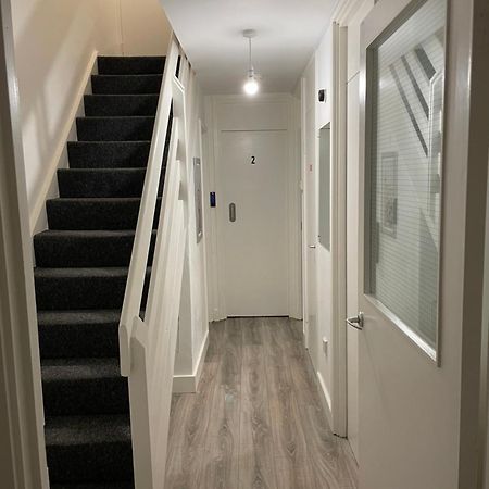 Lovely Triple And Quadruple Rooms In Euston & Square In Central ลอนดอน ภายนอก รูปภาพ